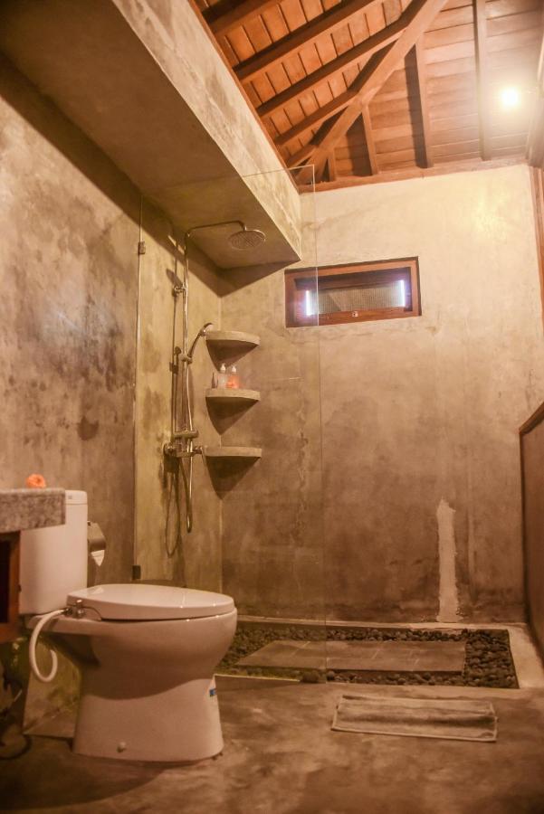Japa Guesthouse Canggu Dış mekan fotoğraf